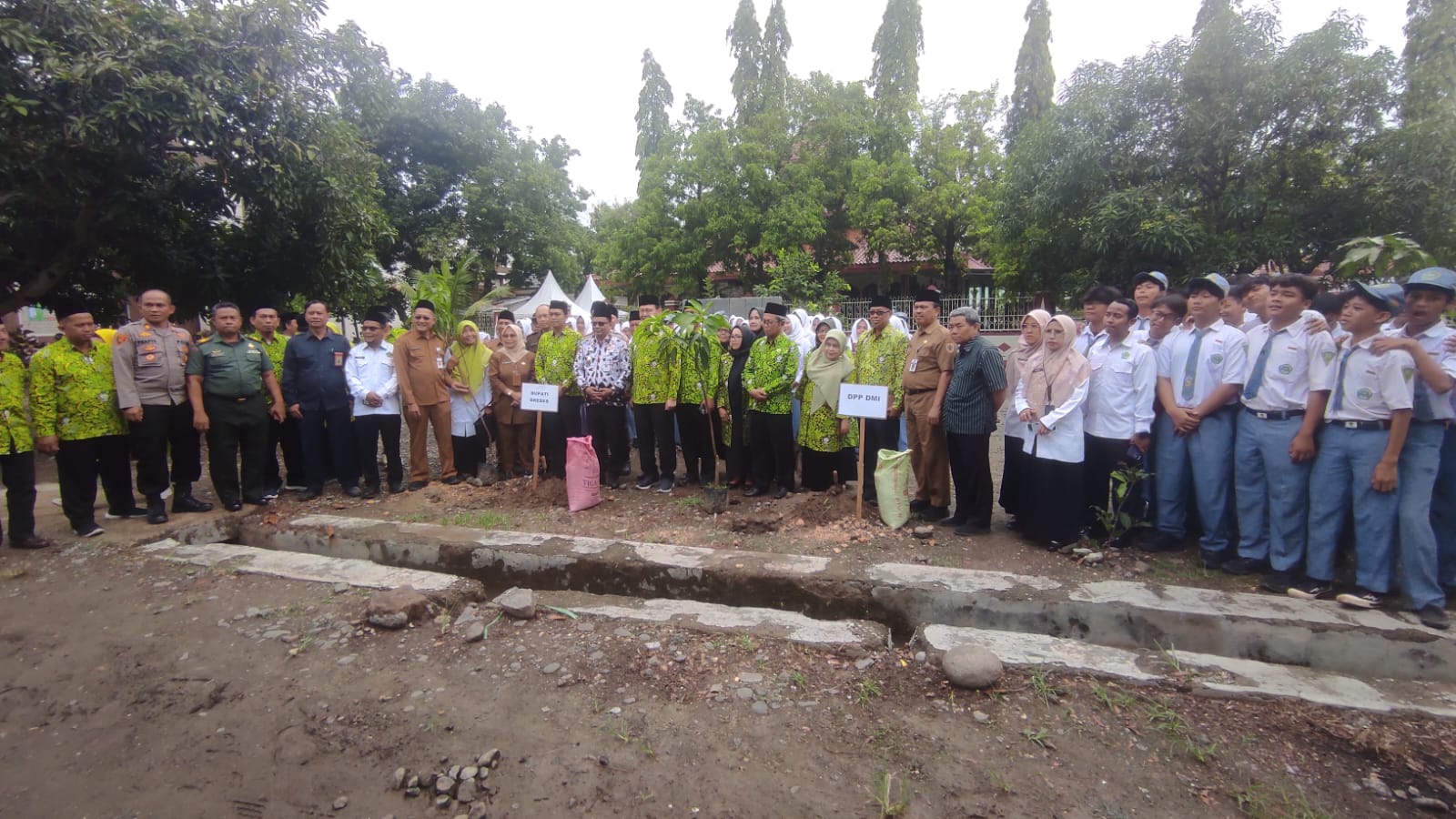 Brebes Jadi Pusat Gerakan Nasional EcoMasjid: Umat Bergerak Hijaukan Bumi dari Rumah Ibadah